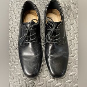 Croft & Barrow mens lightweight flexible sole dress shoes 9.5